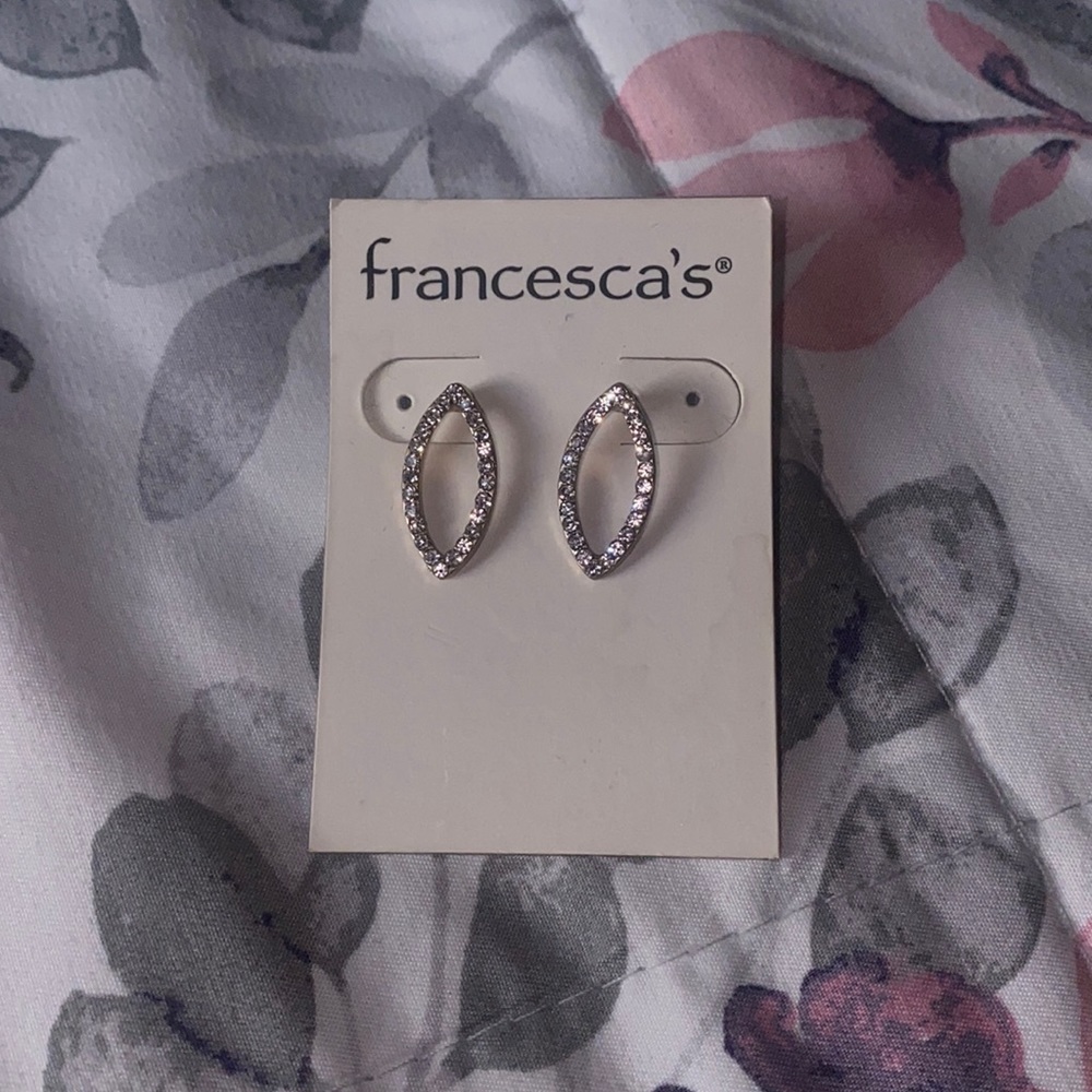 Oval shaped earrings